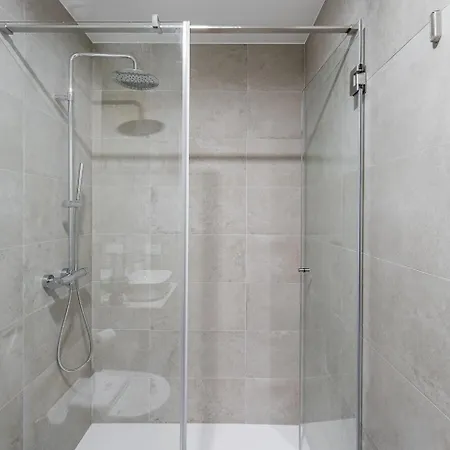 Apartment Guestready - Modern Lovely In